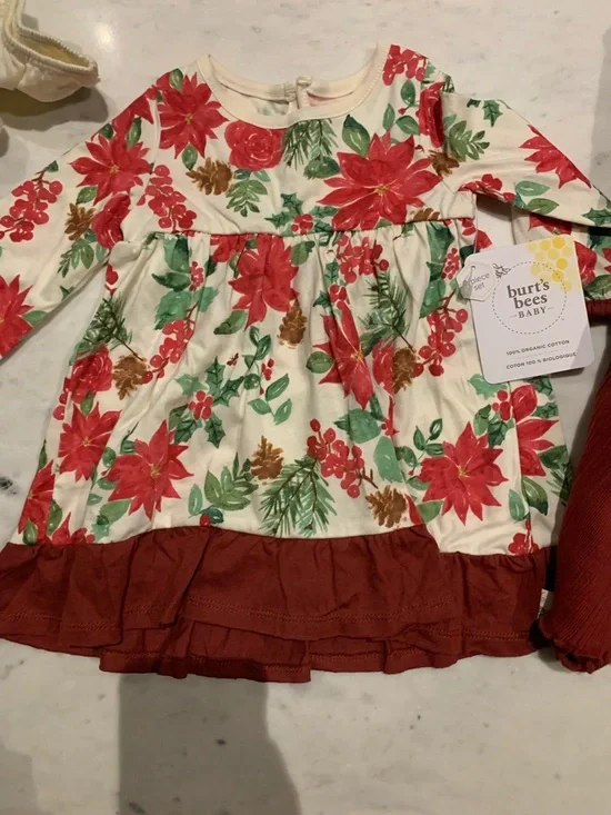 2 Burt’s Bees Baby dresses - Picture 2 of 3